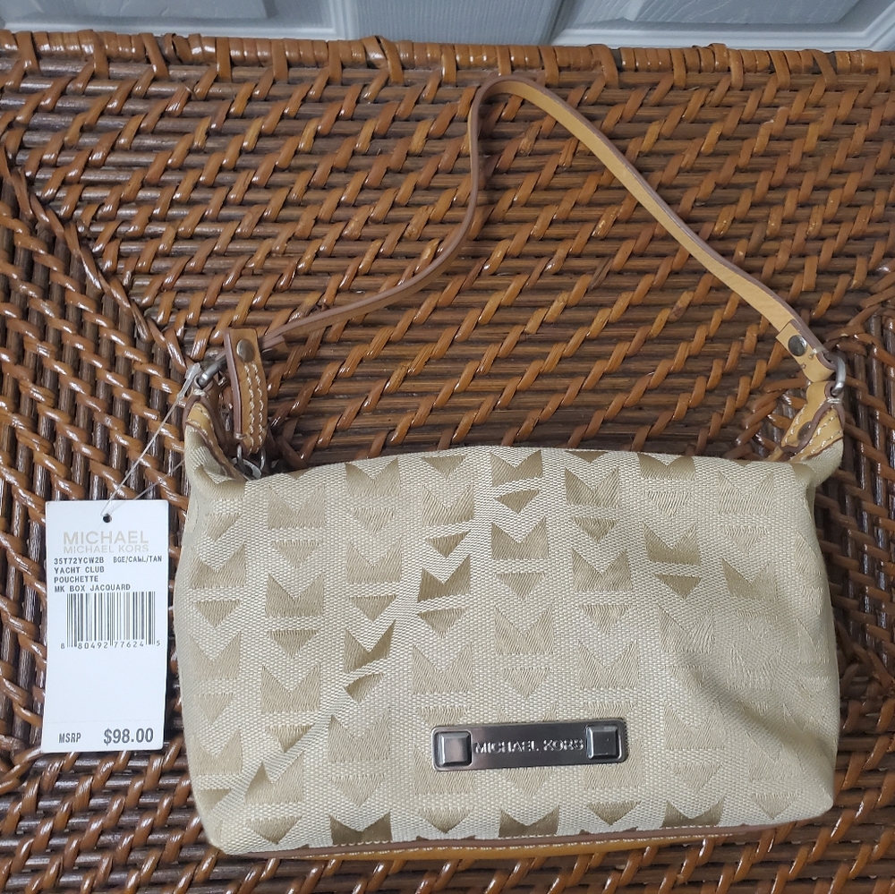 NWT Michael Kors Yacht Club Pouchette Vintage Mini Bag Beige Monogram